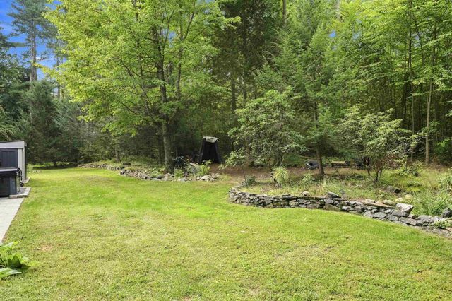 5 John Lane, Merrimack, NH 03054