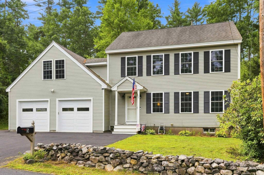 5 John Lane, Merrimack, NH 03054