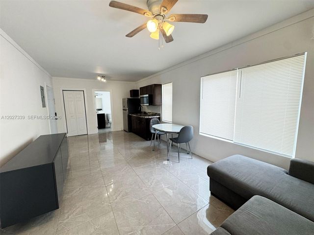 1631 NW 3 St 1, Miami, FL 33125