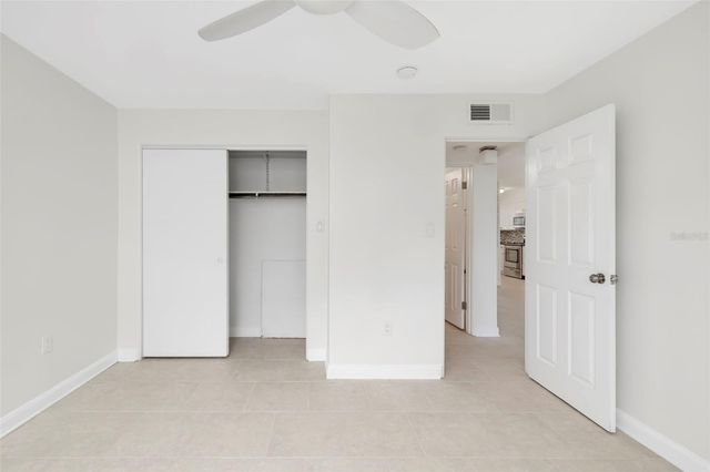 2155 WOOD STREET A14, Sarasota, FL 34237