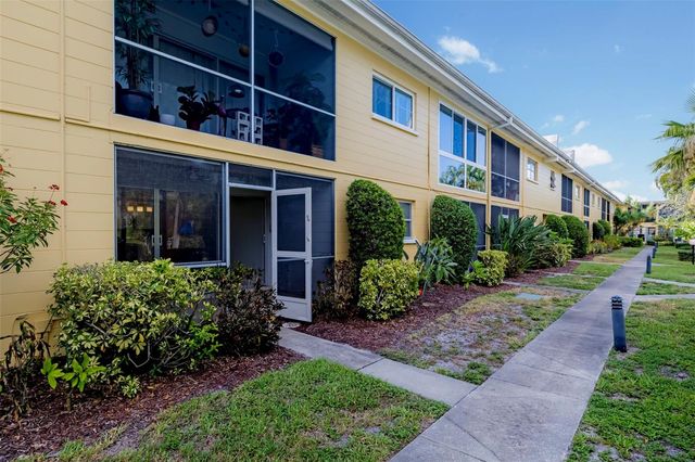 2155 WOOD STREET A14, Sarasota, FL 34237