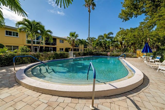 2155 WOOD STREET A14, Sarasota, FL 34237