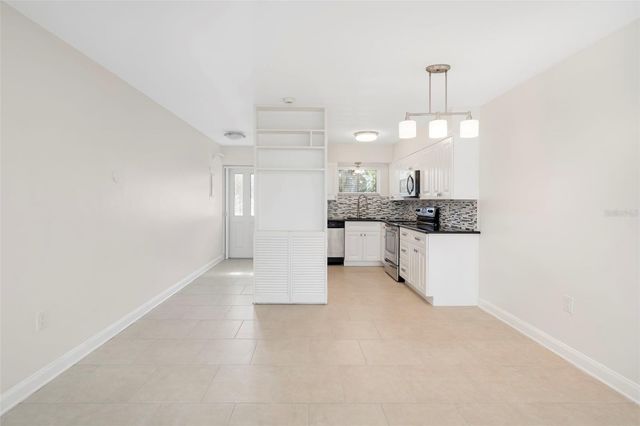2155 WOOD STREET A14, Sarasota, FL 34237