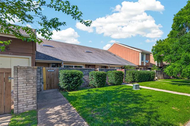 12667 Wellington Park Drive, Houston, TX 77072