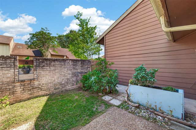 12667 Wellington Park Drive, Houston, TX 77072