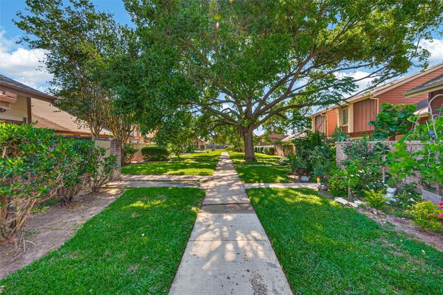 12667 Wellington Park Drive, Houston, TX 77072