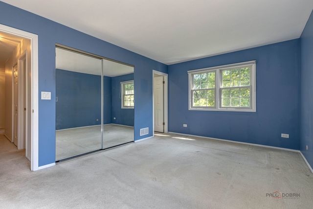 1338 Trinity Place, Libertyville, IL 60048