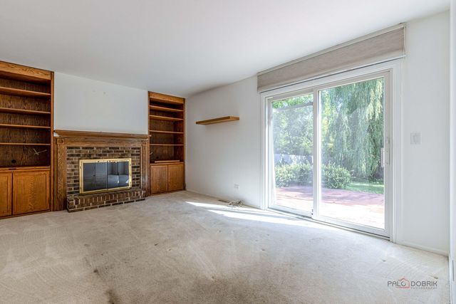 1338 Trinity Place, Libertyville, IL 60048