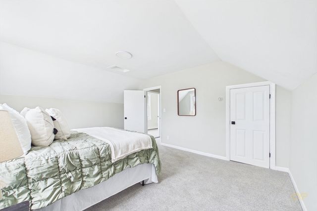 250 Chancery St, New Bedford, MA 02740