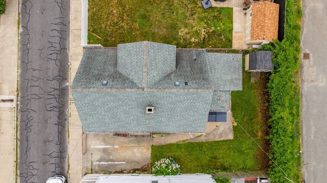 250 Chancery St, New Bedford, MA 02740