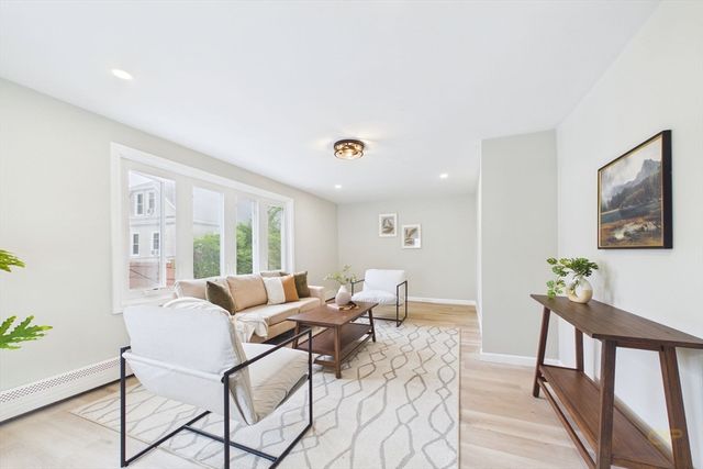250 Chancery St, New Bedford, MA 02740