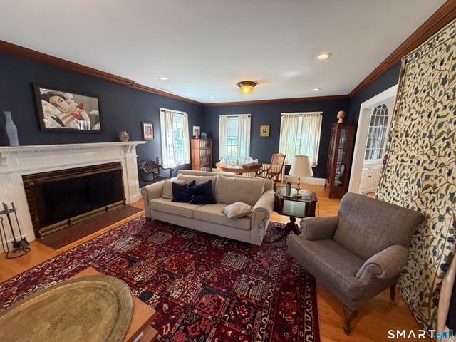 25 Walbridge Road, West Hartford, CT 06119