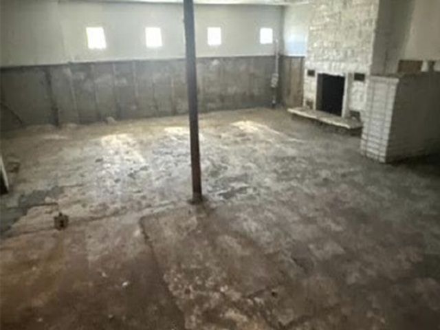 189 E 147th Street, Harvey, IL 60426