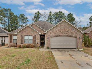 123 Nantucket Loop, Maumelle, AR 72113
