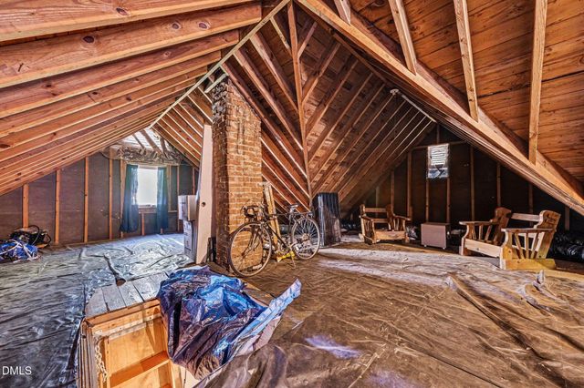 517 E Club Boulevard, Durham, NC 27704