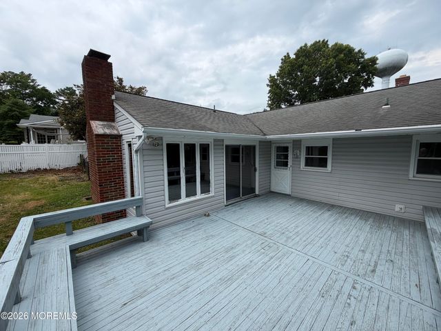 717 Howell Drive, Brielle, NJ 08730
