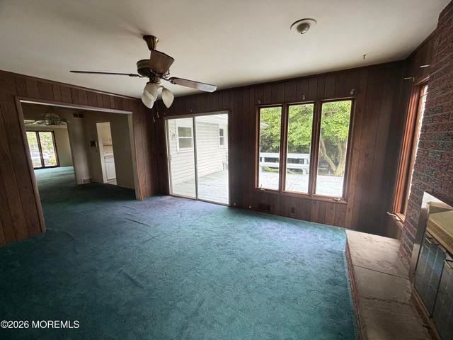 717 Howell Drive, Brielle, NJ 08730