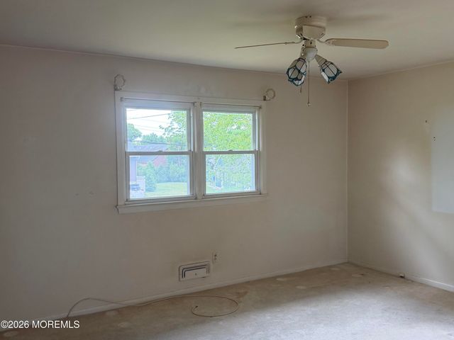 717 Howell Drive, Brielle, NJ 08730