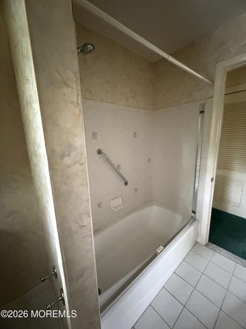 717 Howell Drive, Brielle, NJ 08730