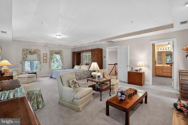 4407 HOLLY HILL RD, Hyattsville, MD 20782