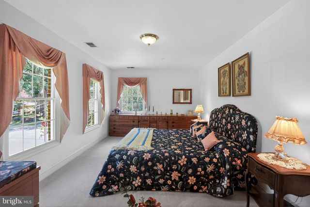 4407 HOLLY HILL RD, Hyattsville, MD 20782