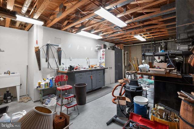 4407 HOLLY HILL RD, Hyattsville, MD 20782