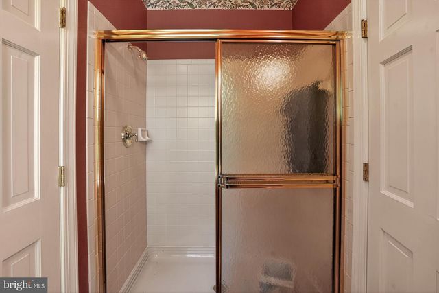 4407 HOLLY HILL RD, Hyattsville, MD 20782