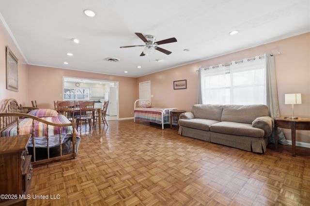 3309 Mary Walker Drive, Gautier, MS 39553