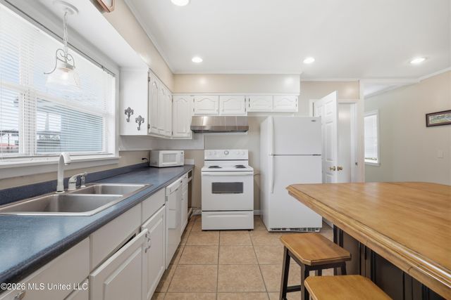 3309 Mary Walker Drive, Gautier, MS 39553