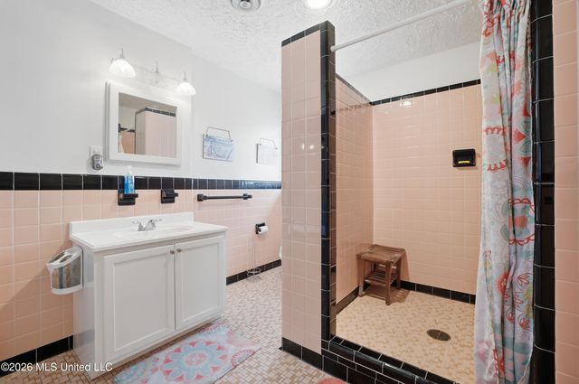 3309 Mary Walker Drive, Gautier, MS 39553