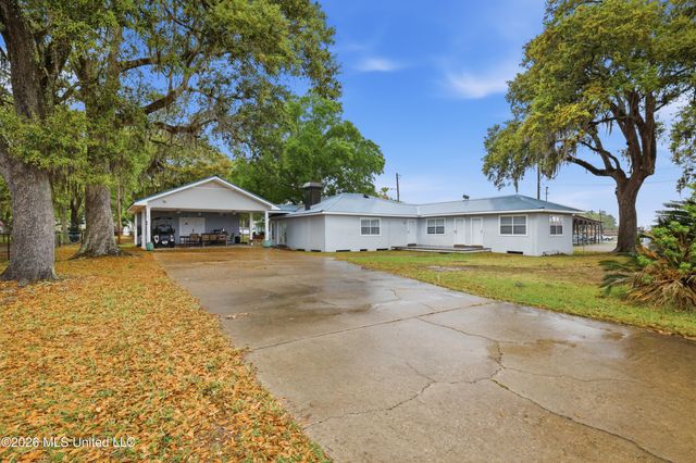 3309 Mary Walker Drive, Gautier, MS 39553