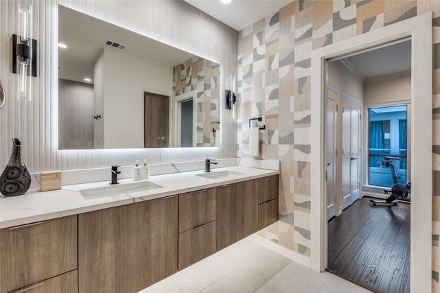 4402 Westside Drive, Highland Park, TX 75209