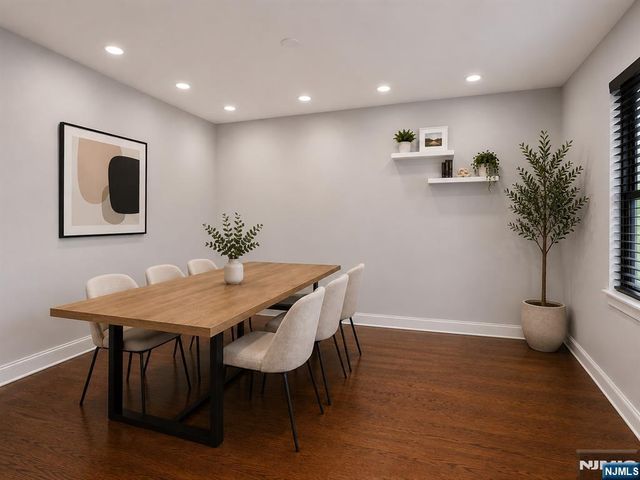 412 Egret Lane, Secaucus, NJ 07094