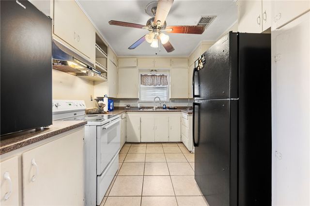 17222 Tx-234, Odem, TX 78370