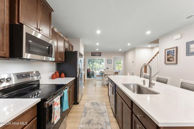 2049 Parow Lane NW D, Calabash, NC 28467