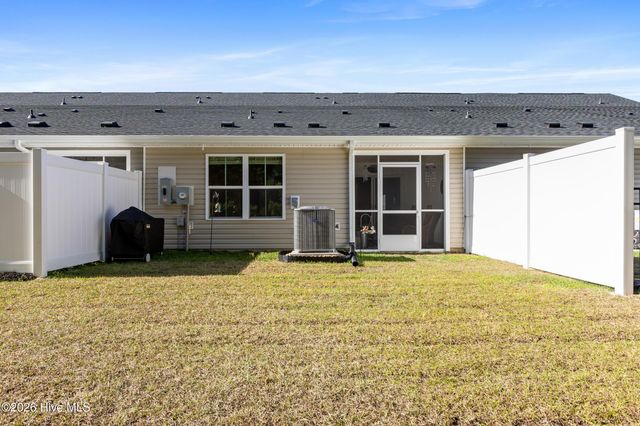 2049 Parow Lane NW D, Calabash, NC 28467