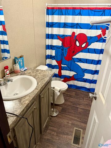 51 Boatfield Lane, Gadsden, AL 35901