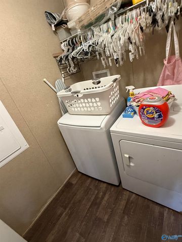 51 Boatfield Lane, Gadsden, AL 35901