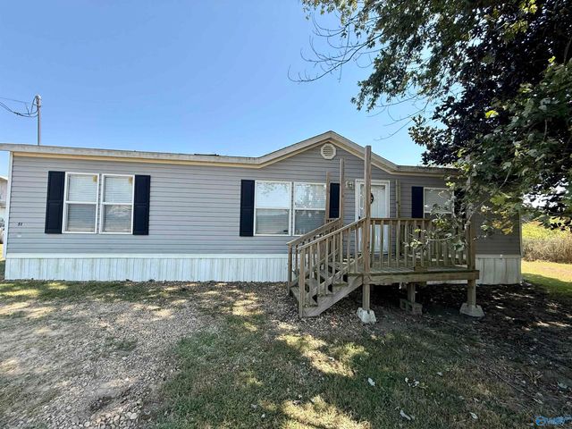 51 Boatfield Lane, Gadsden, AL 35901