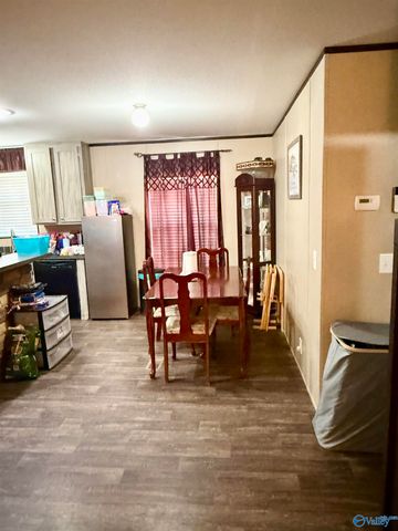 51 Boatfield Lane, Gadsden, AL 35901