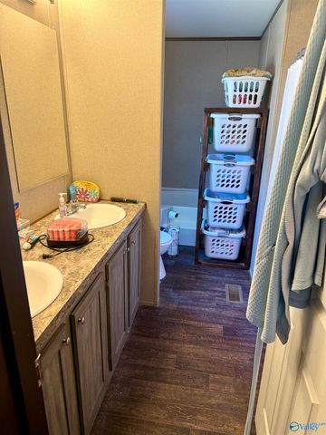 51 Boatfield Lane, Gadsden, AL 35901