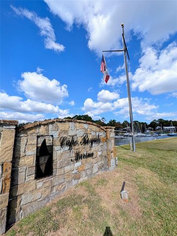 11 Castaway Lane, Coldspring, TX 77331