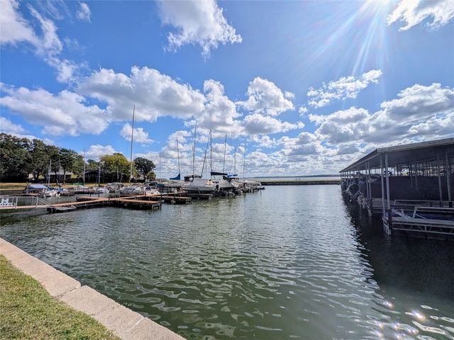 11 Castaway Lane, Coldspring, TX 77331