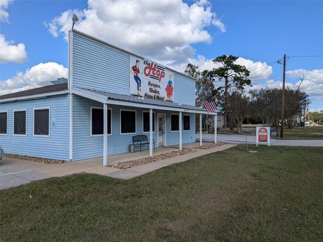 11 Castaway Lane, Coldspring, TX 77331