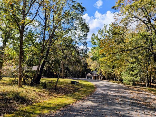 11 Castaway Lane, Coldspring, TX 77331