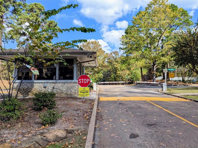 11 Castaway Lane, Coldspring, TX 77331