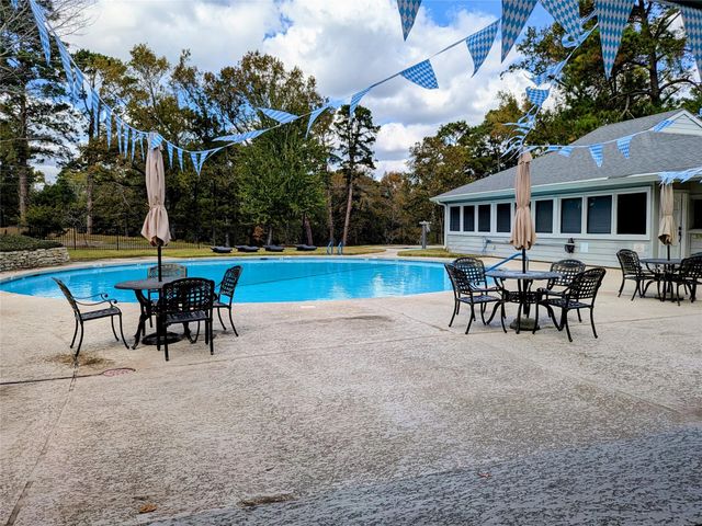 11 Castaway Lane, Coldspring, TX 77331