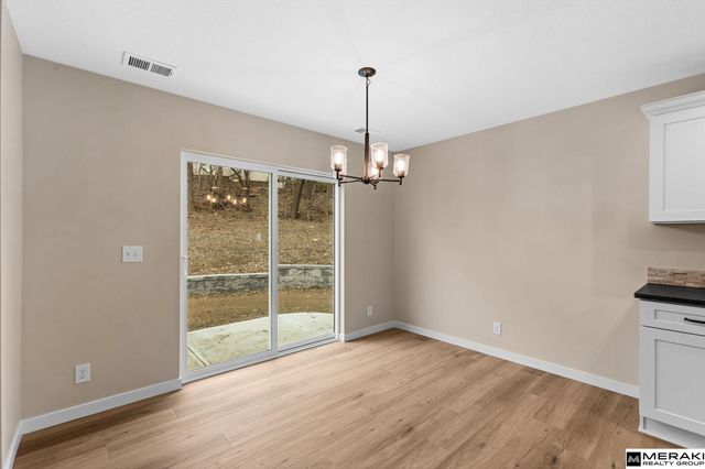 2711 Lynnwood Drive, Bellevue, NE 68123