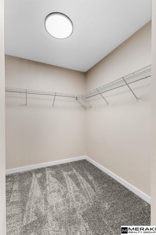 2711 Lynnwood Drive, Bellevue, NE 68123