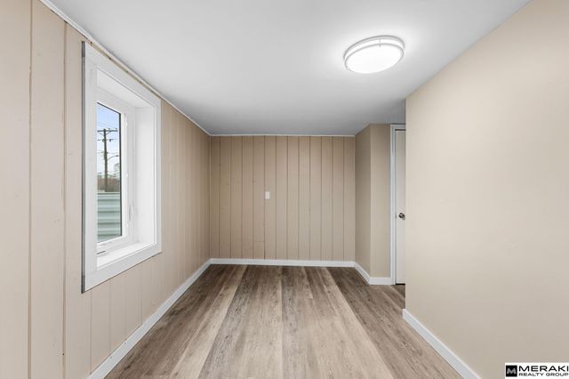 2711 Lynnwood Drive, Bellevue, NE 68123